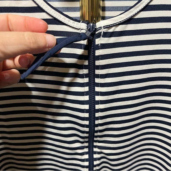 Carve Designs Dawson Rashguard Swim Top Blue and White Striped XL - Picture 5 of 8